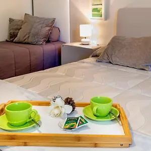 https://musica-guest-house.hotelsalgherosardinia.com